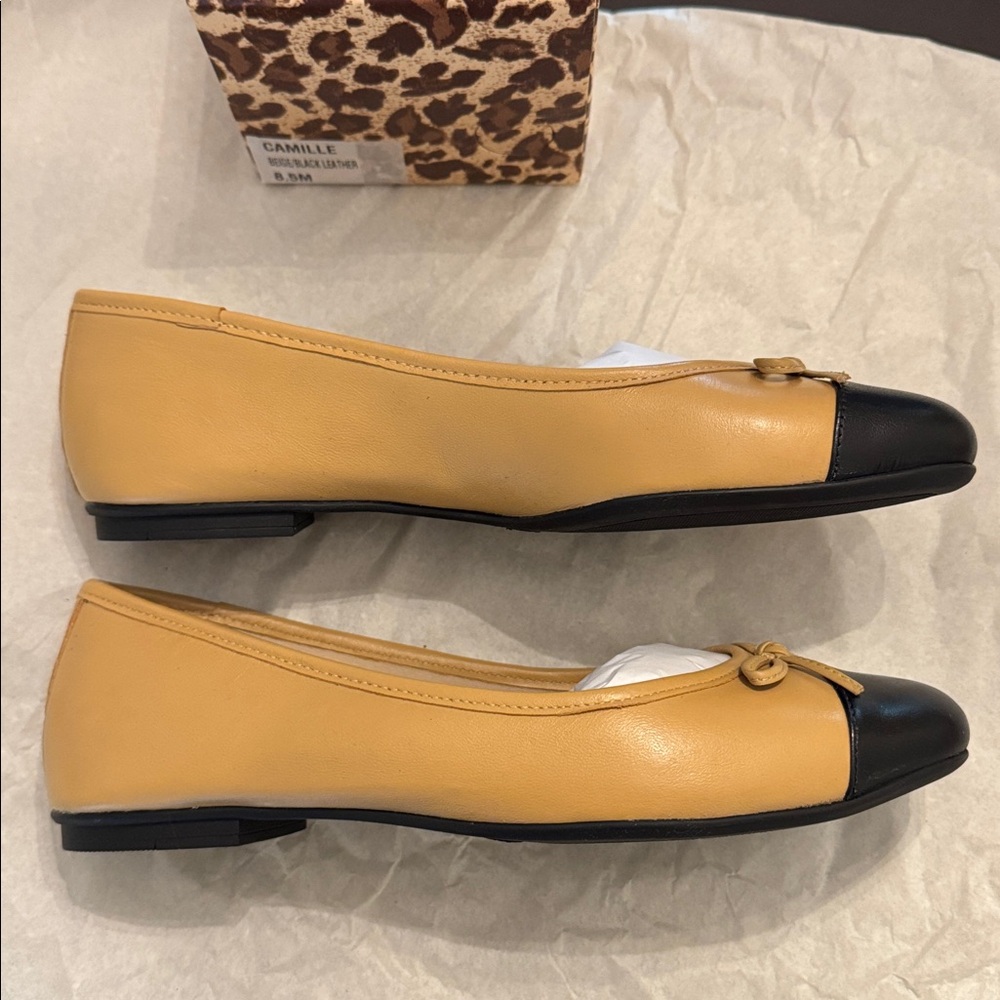 Tuckernuck Tan and Black Flats - Picture 4 of 7
